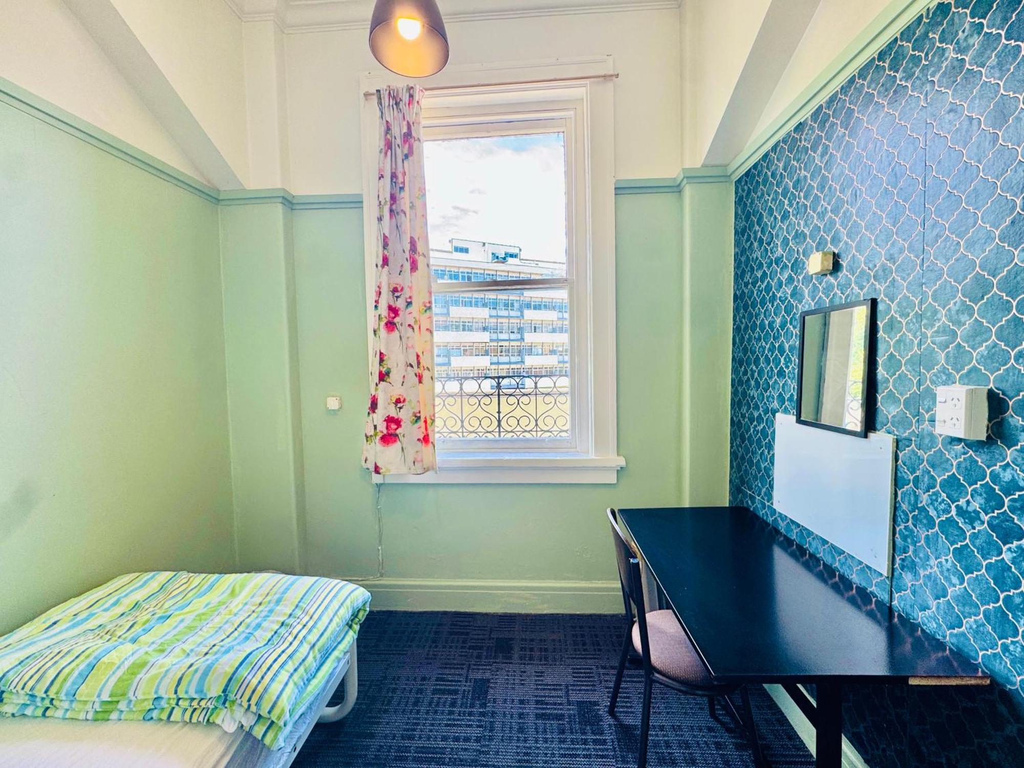 Crashpalace Backpackers Napier Eksteriør billede